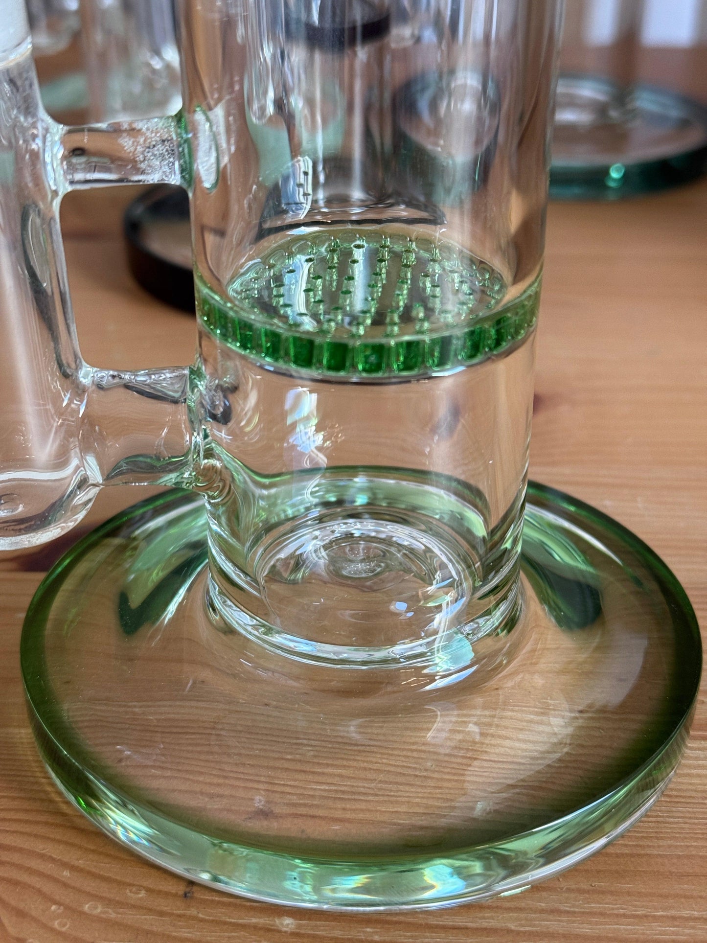 Bent Neck Honeycomb Percolator Bong | 18.8mm
